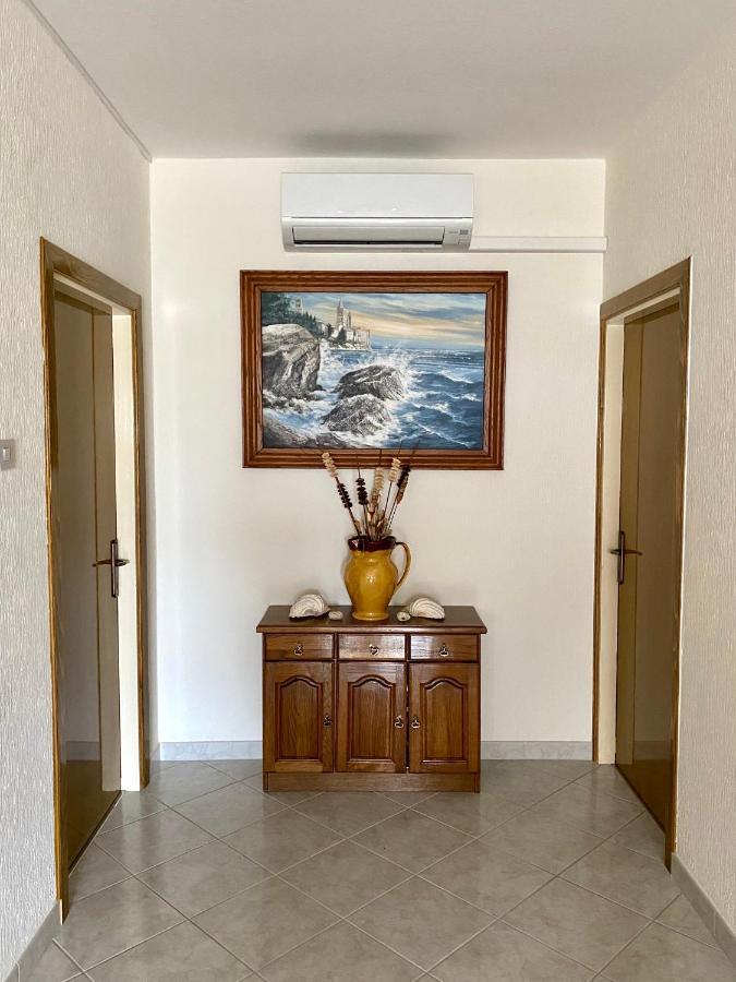 Guesthouse Kurelic Rab Kampor Екстериор снимка