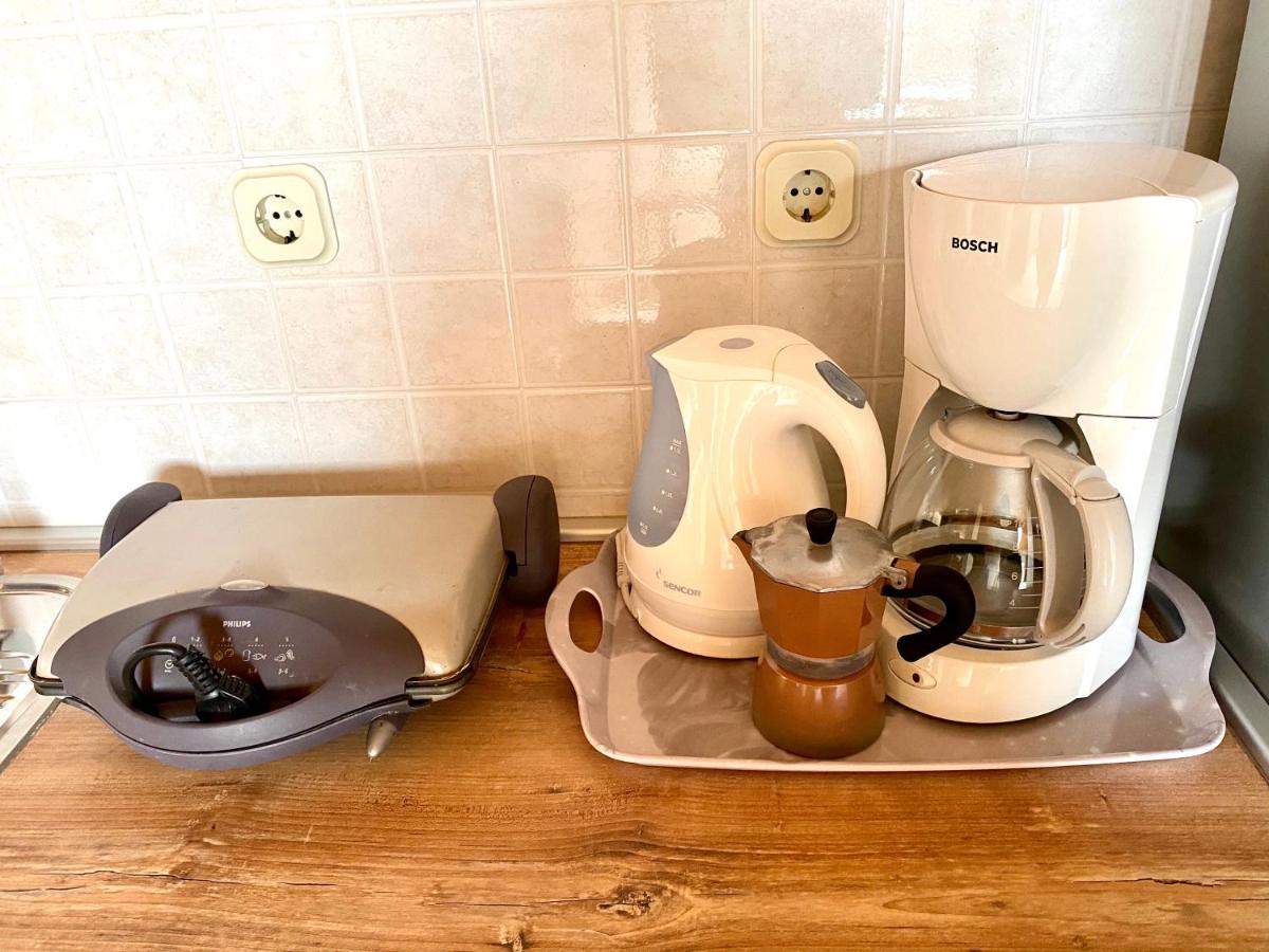 Guesthouse Kurelic Rab Kampor Екстериор снимка